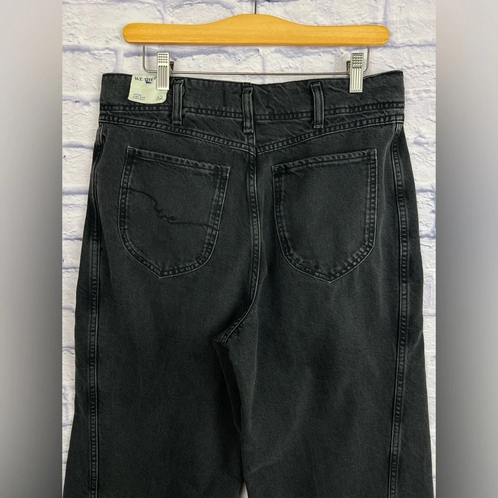 Free People distressed jeans - Picture 5 of 10